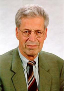 Dr. Henning Scherf